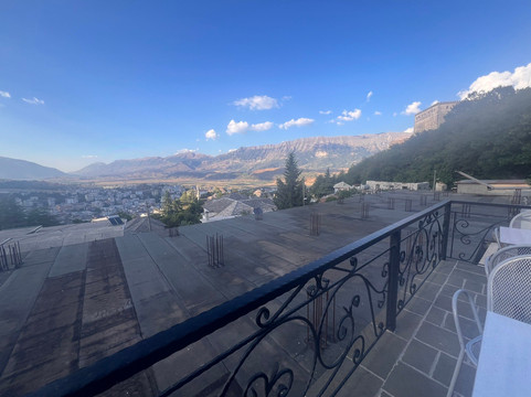 玫瑰园酒店主图