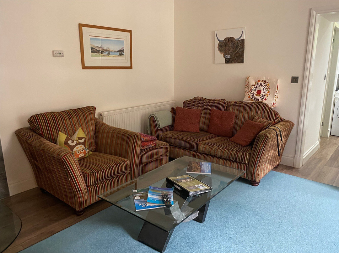 Owlswood And Owls Nest apartments主图