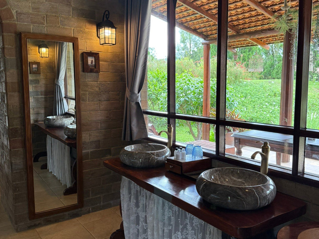 拉托斯卡纳度假村主图