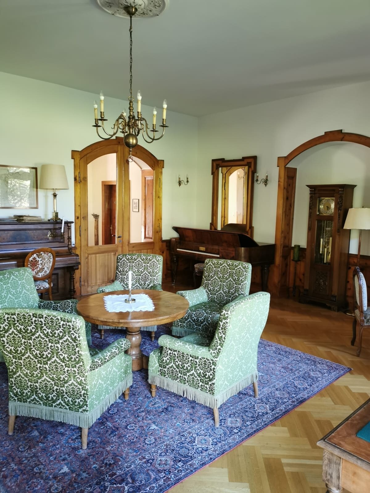 Hotel Schweizerhof-官方