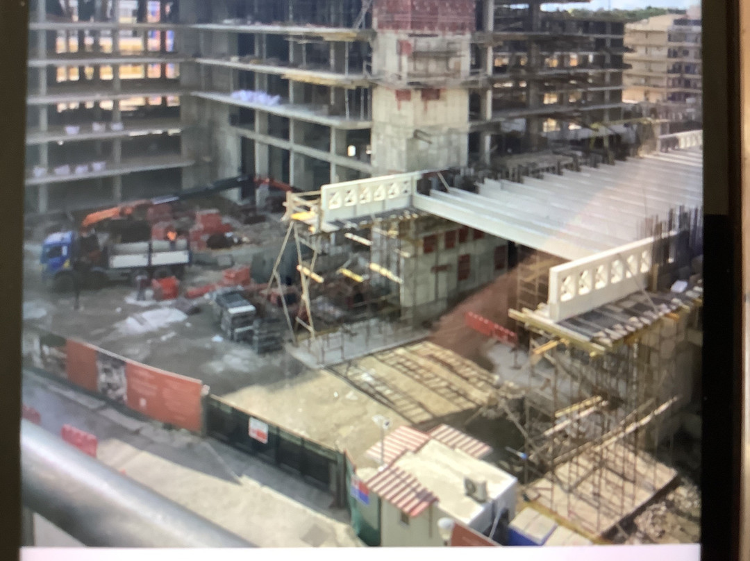 米茨斯拉维塔酒店主图