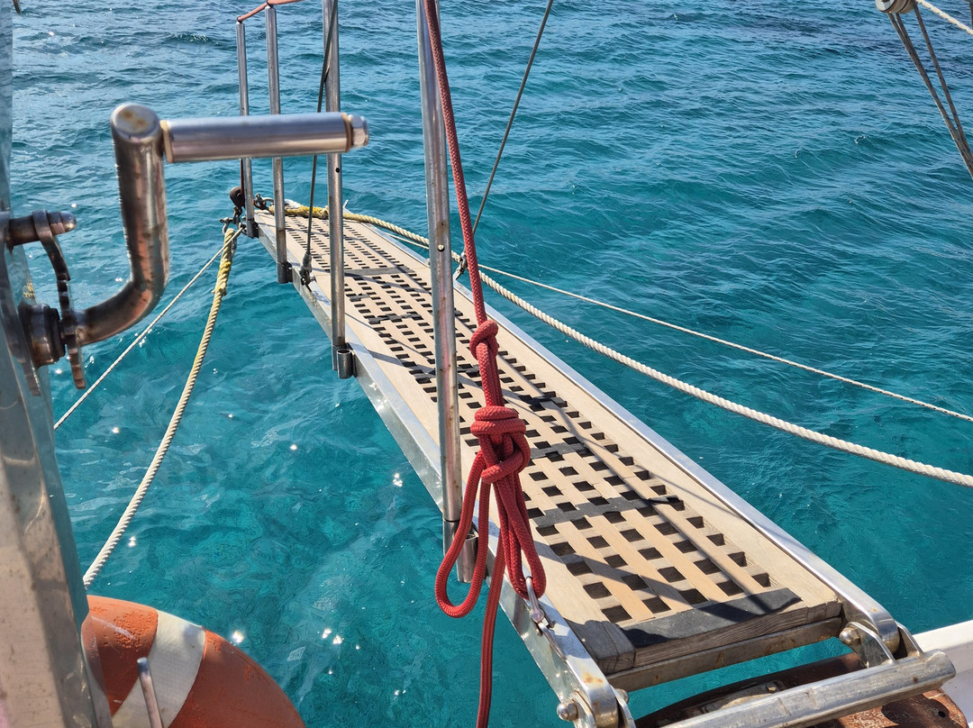 Greece Sailing by Chios Yachting team-米克诺斯镇必去景点