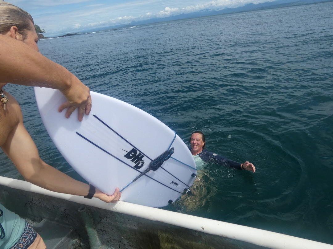 Surfer Paradise Private Island-Quebrada de Piedra必去景点