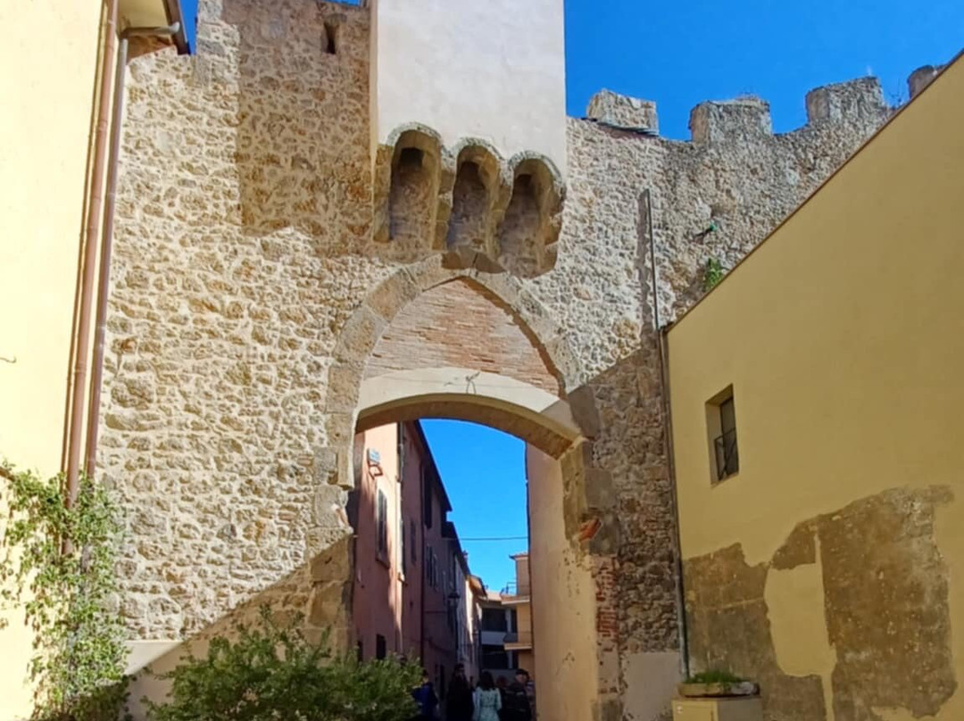 Porta Pisana-Porto Ercole必去景点