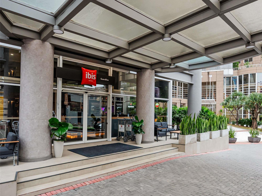 宜必思瓜鲁柳斯酒店