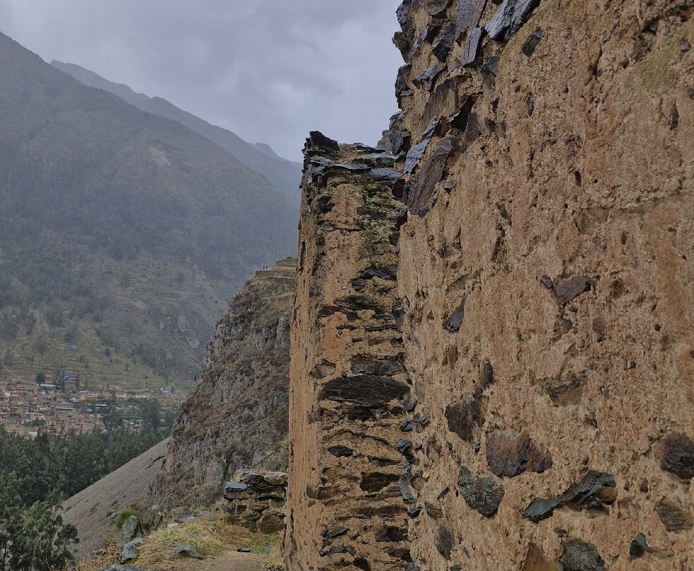 Pinkuylluna Mountain Granaries-奥扬泰坦博必去景点