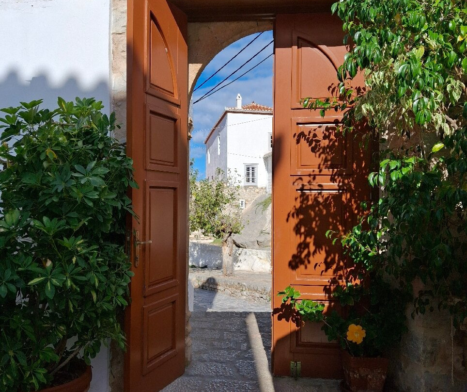 Angelica Hotel主图