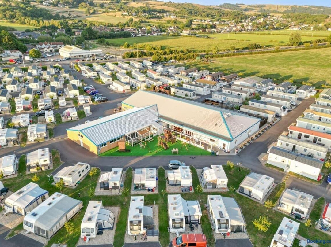 Riverside Holiday Village