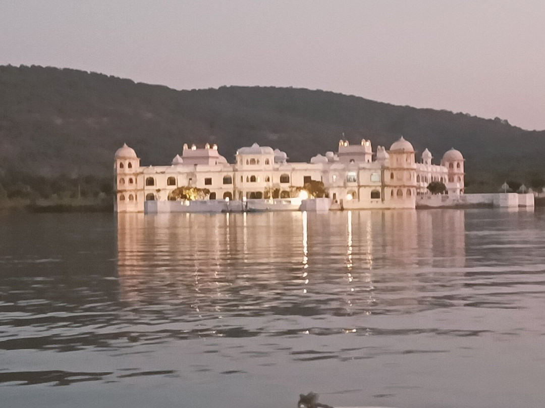 jüSTa Lake Nahargarh Palace, Chittorgarh主图