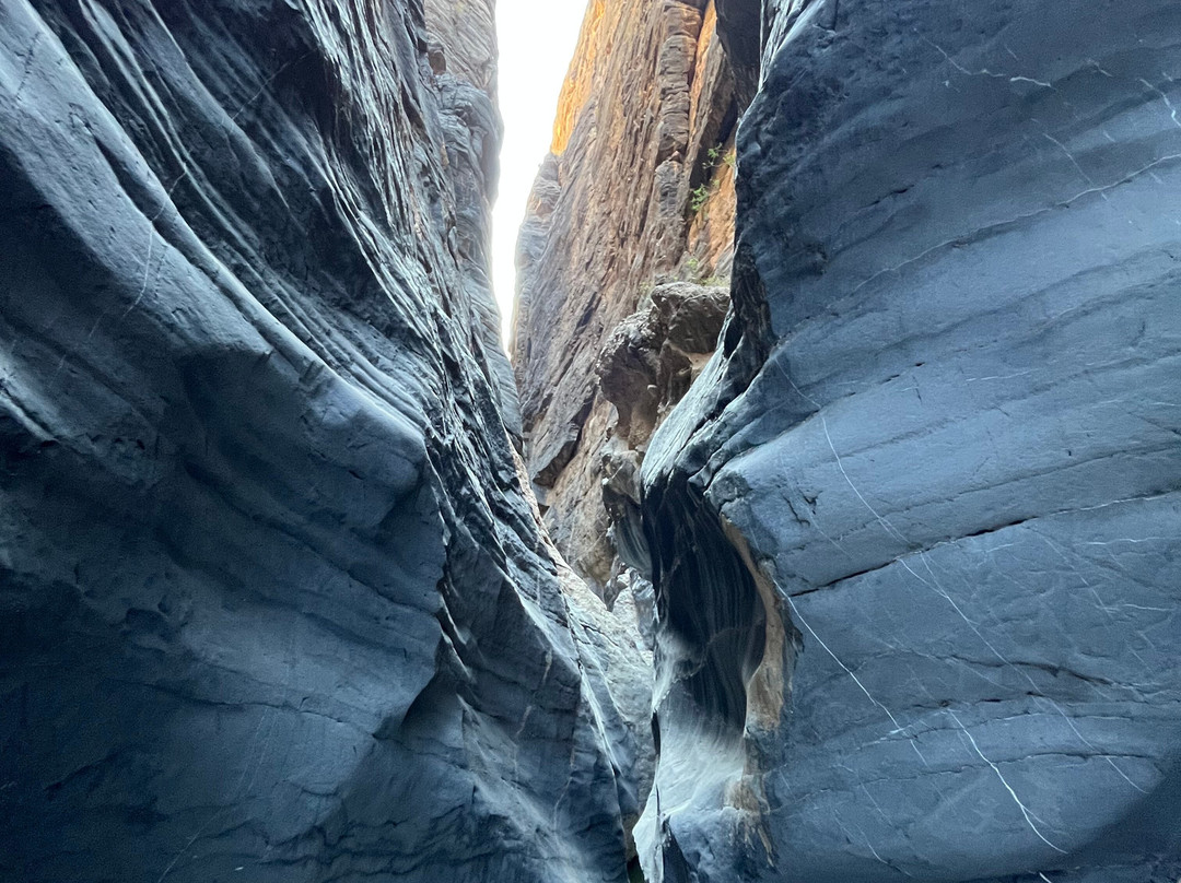 Snake Canyon Guide - Sultan-Wadi Bani Awf必去景点