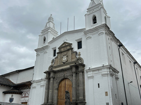 Monasterio de Carmen Alto-基多必去景点