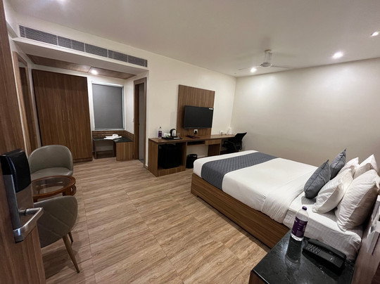 Hotel Sharda Residency主图