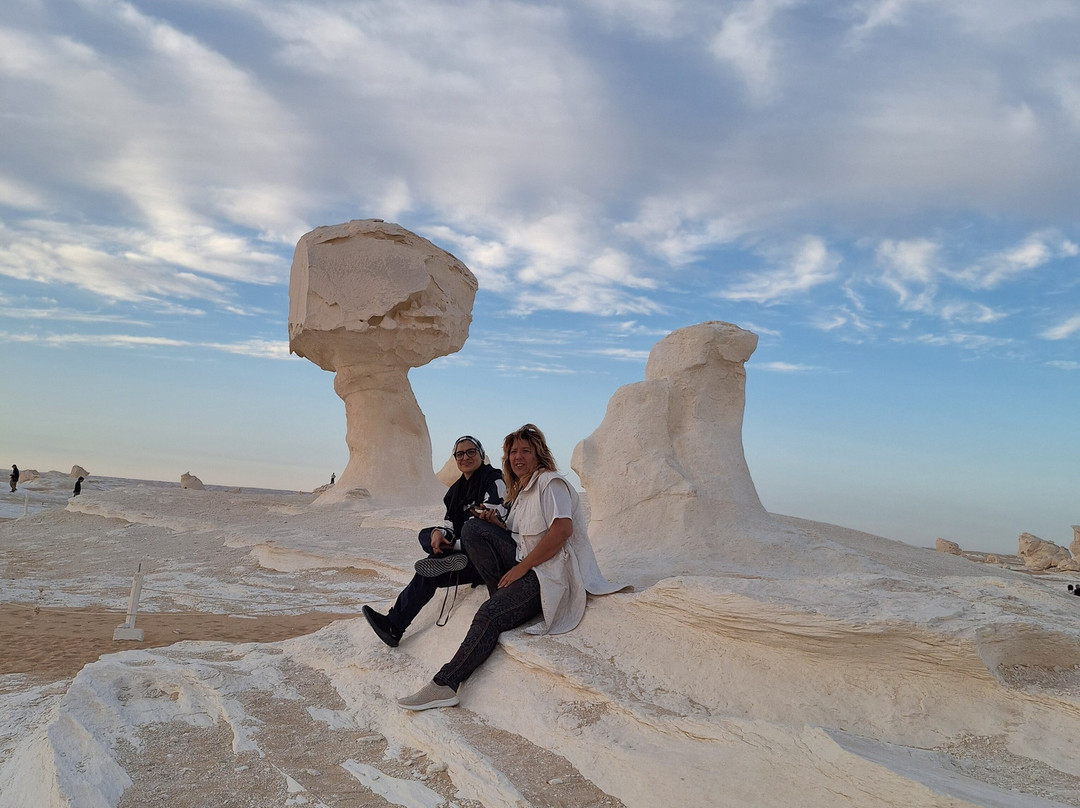 White Desert Safari-Bawiti必去景点