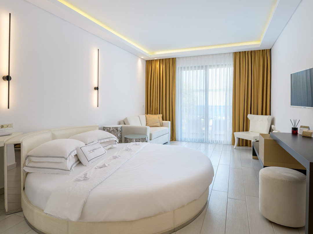 钻石豪华温泉养生酒店 - 仅限成人主图