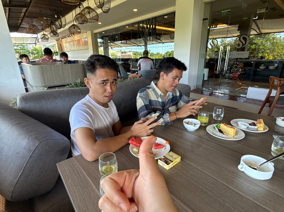 The Sentra Manado主图