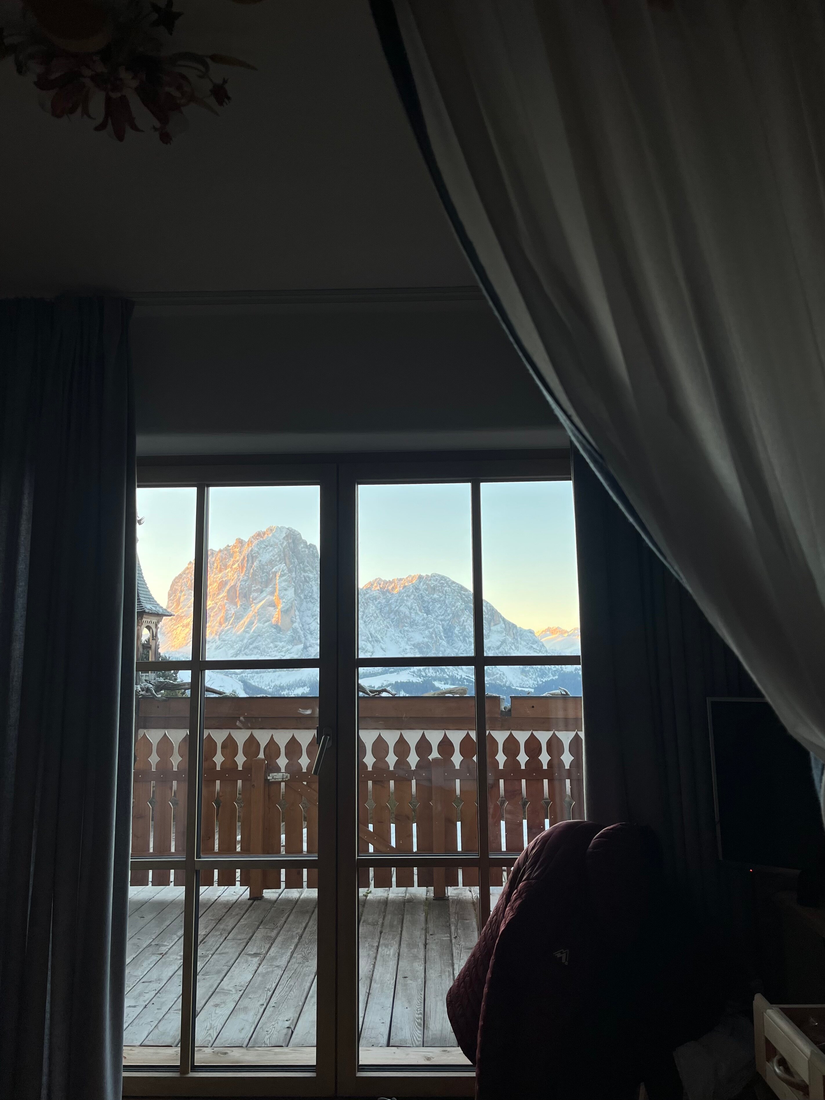 Almhotel Col Raiser-官方