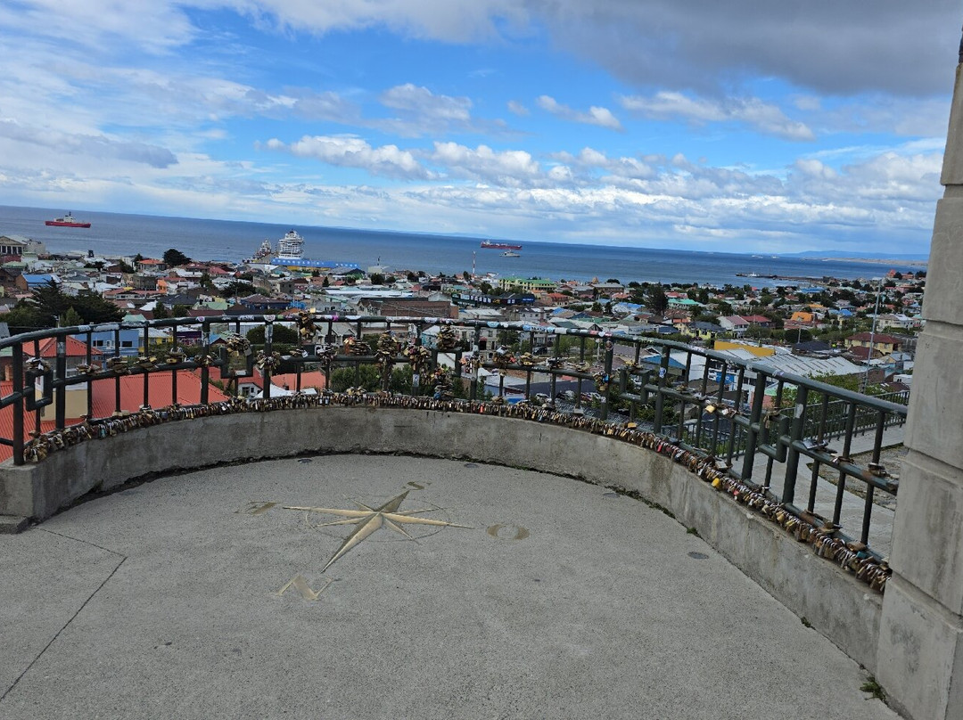 Mirador Cerro De La Cruz-蓬塔阿雷纳斯必去景点
