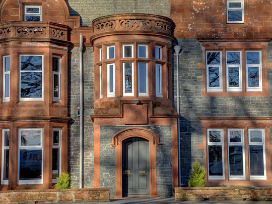 Lockerbie酒店住宿-王后酒店