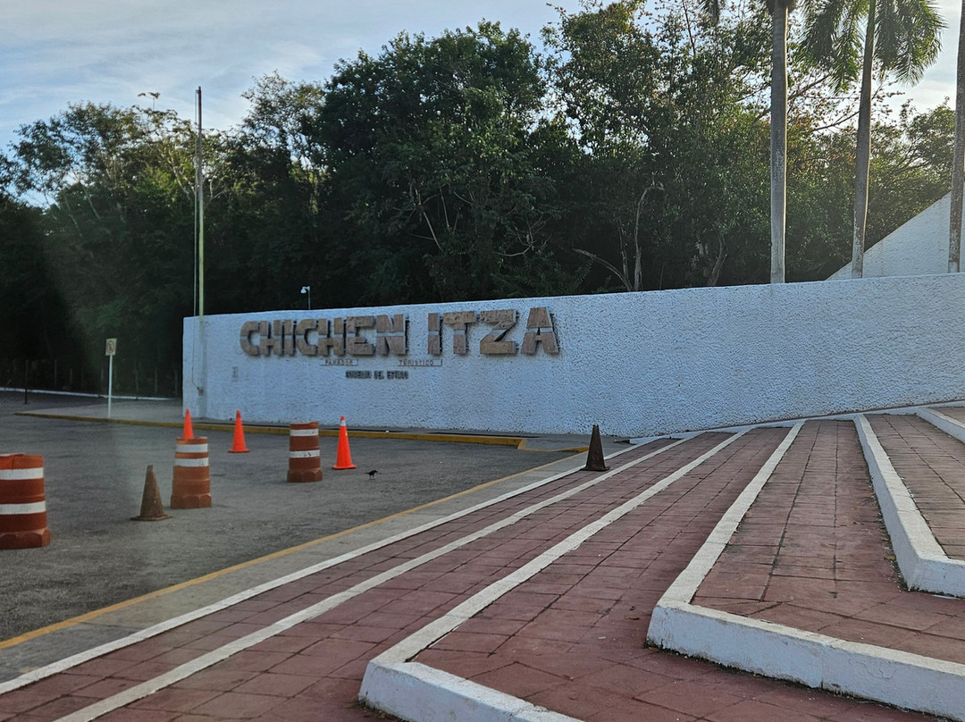 Loseana Private Tours-普拉亚德尔卡曼必去景点