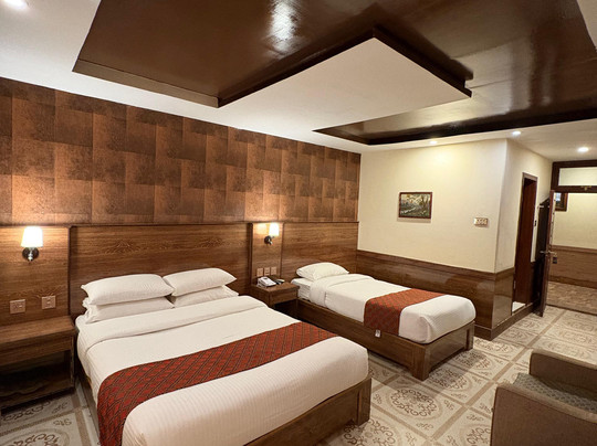 Eagle's Nest Hotel主图