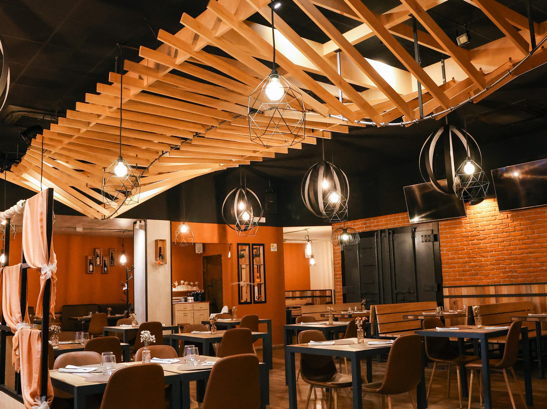 Euphoria Restaurant & Wine