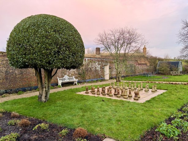 红色康乃馨夏日旅途酒店-官方