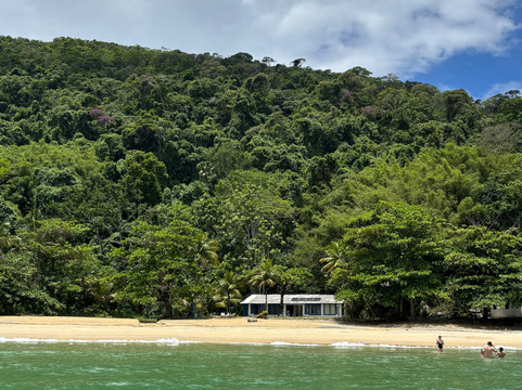 Barca do Dente-安格拉杜斯雷斯必去景点