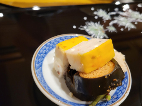 雄琴温泉 琵琶湖绿水亭温泉酒店主图