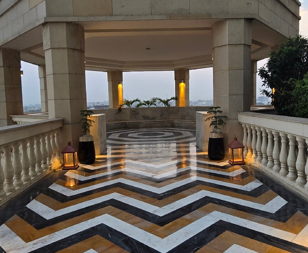 甘地讷格尔利拉酒店主图