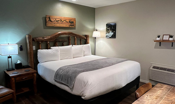 常青汽车旅馆主图