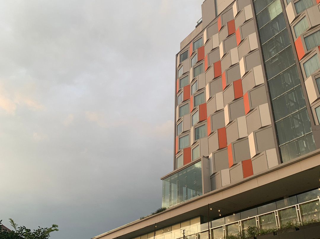 哈利斯会议酒店主图