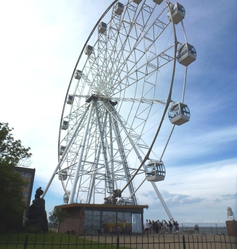 Ferris wheel "Eye of the Baltic"-泽列诺格拉茨克必去景点