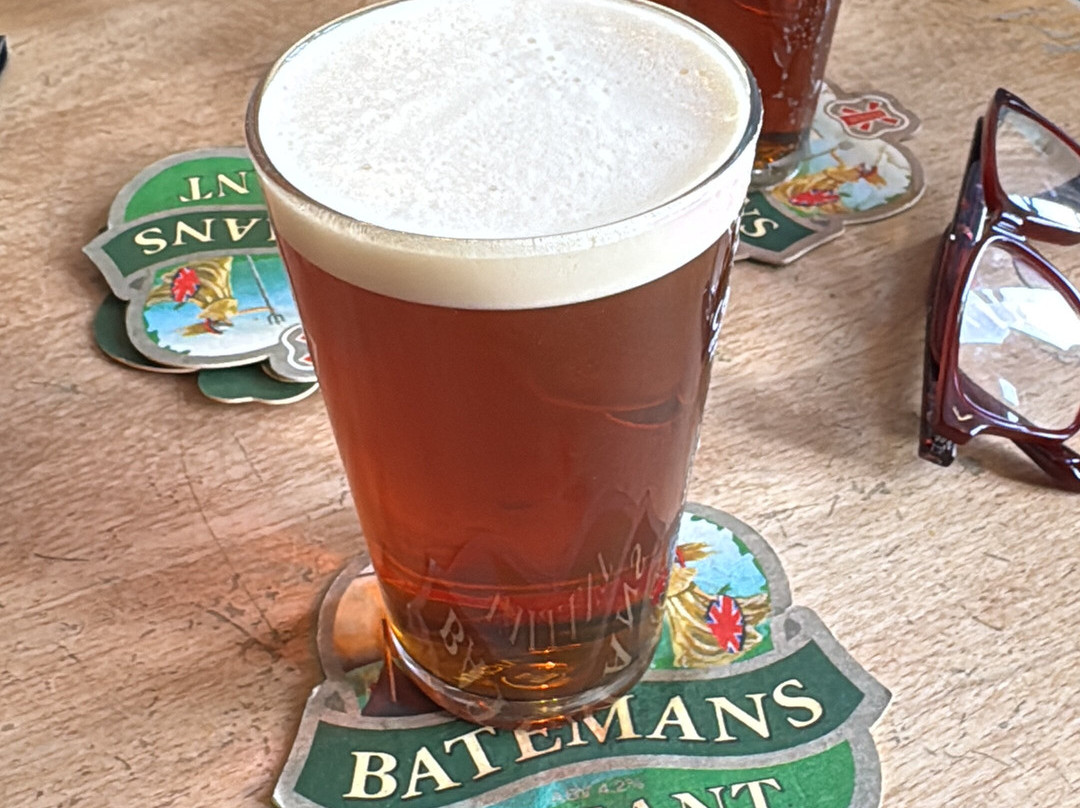 The Woolpack Hotel主图