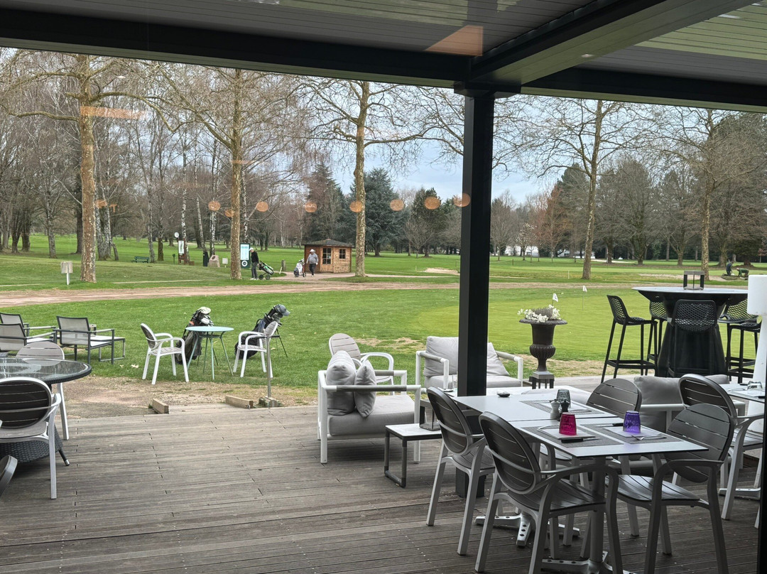 圣拉扎尔高尔夫酒店主图