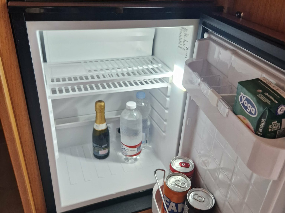 马达洛尼酒店主图