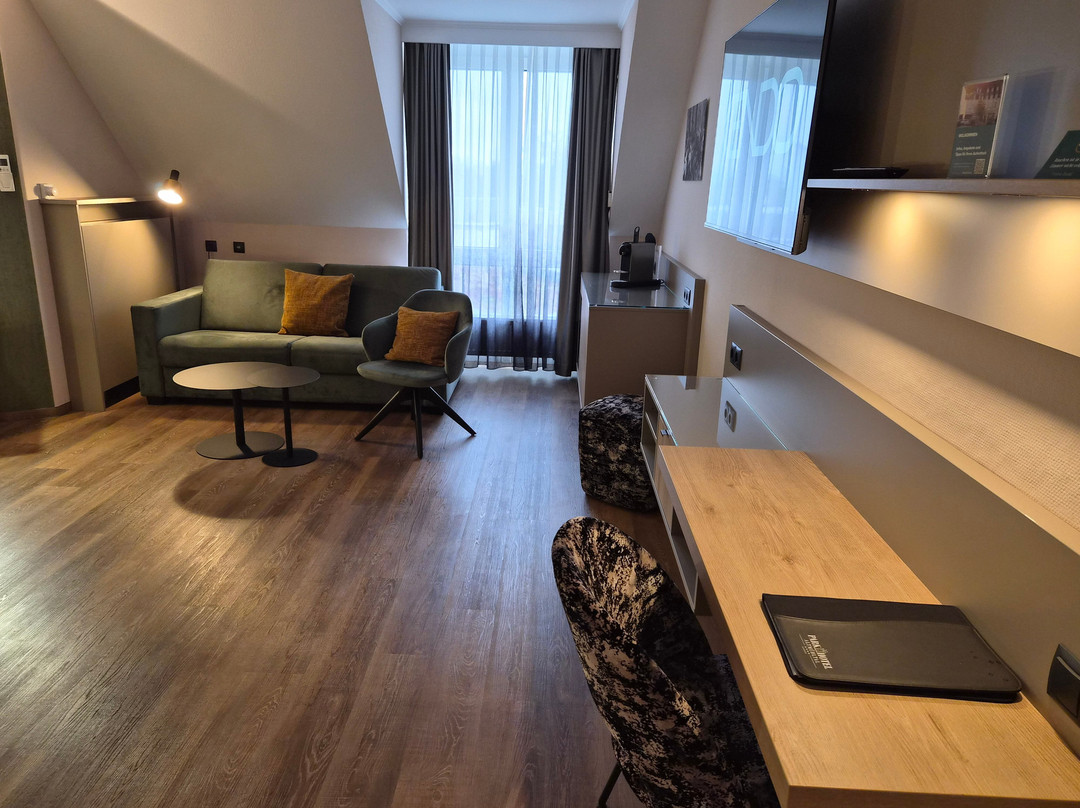 阿尔特米尔塔尔公园酒店主图