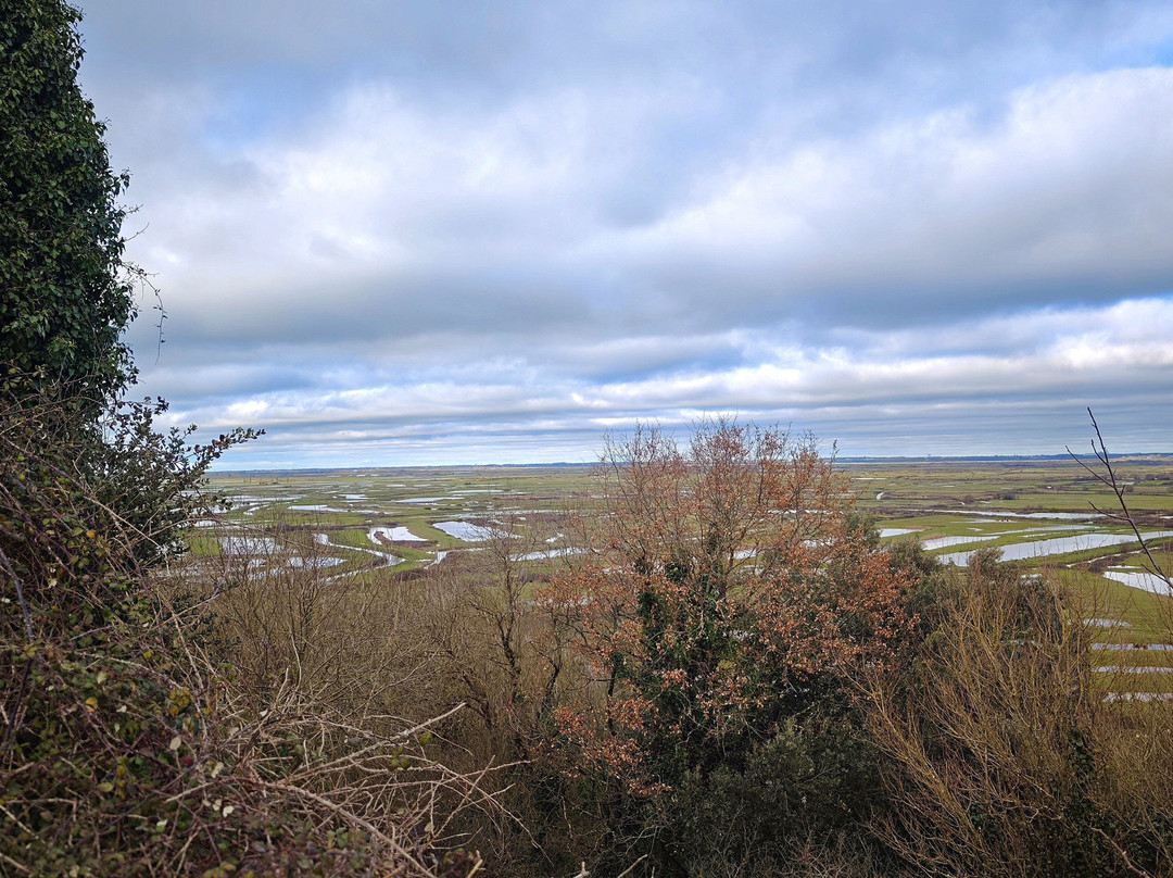 La Tour de Broue-Saint-Sornin必去景点