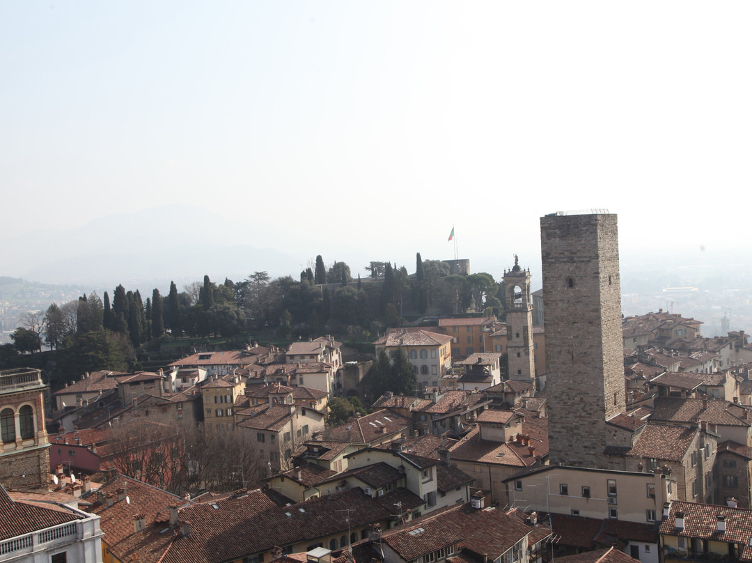 Campanone o Torre Civica-贝加莫必去景点