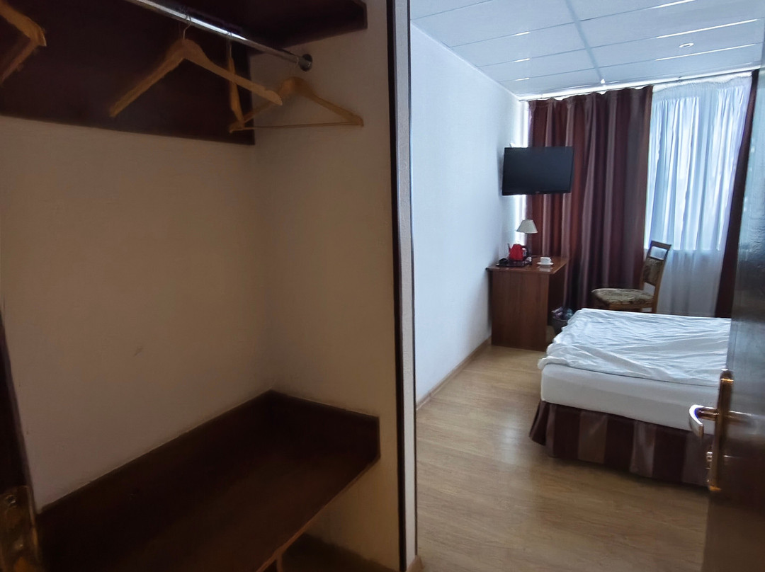Gomel Hotel主图