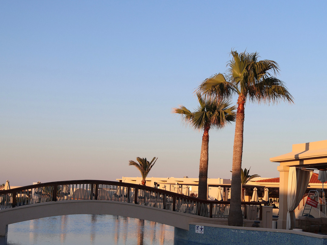 Atlantica Ocean Beach Resort主图