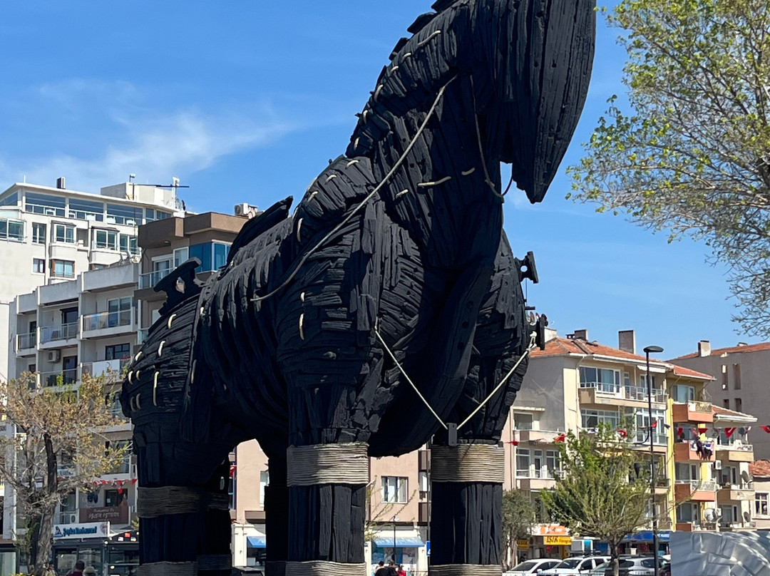 Canakkale Truva Heykeli-恰纳卡莱必去景点