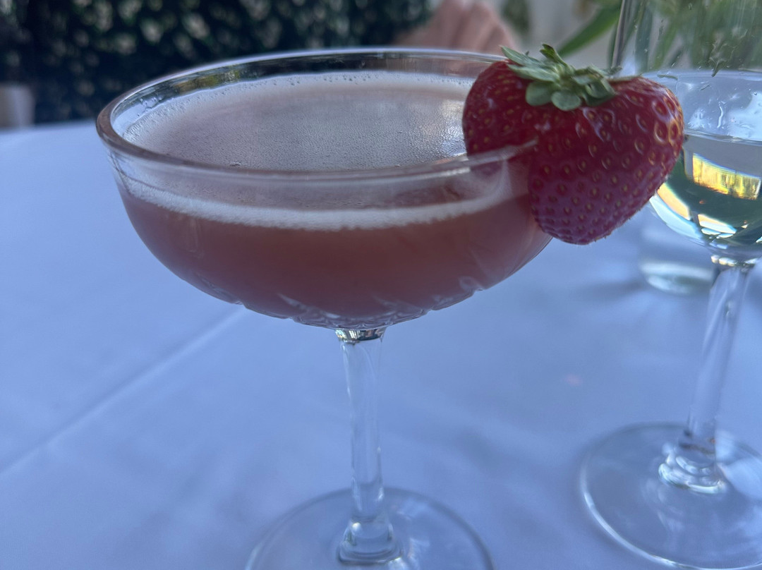 卢斯希尔水疗酒店主图