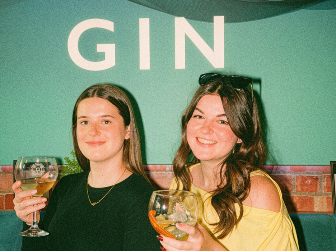 Sky Wave Gin-Bicester必去景点