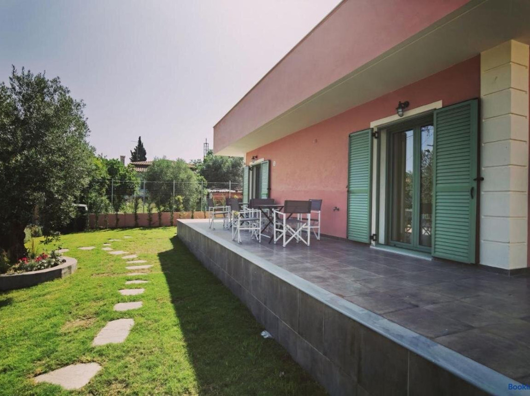 Elpida Suites
