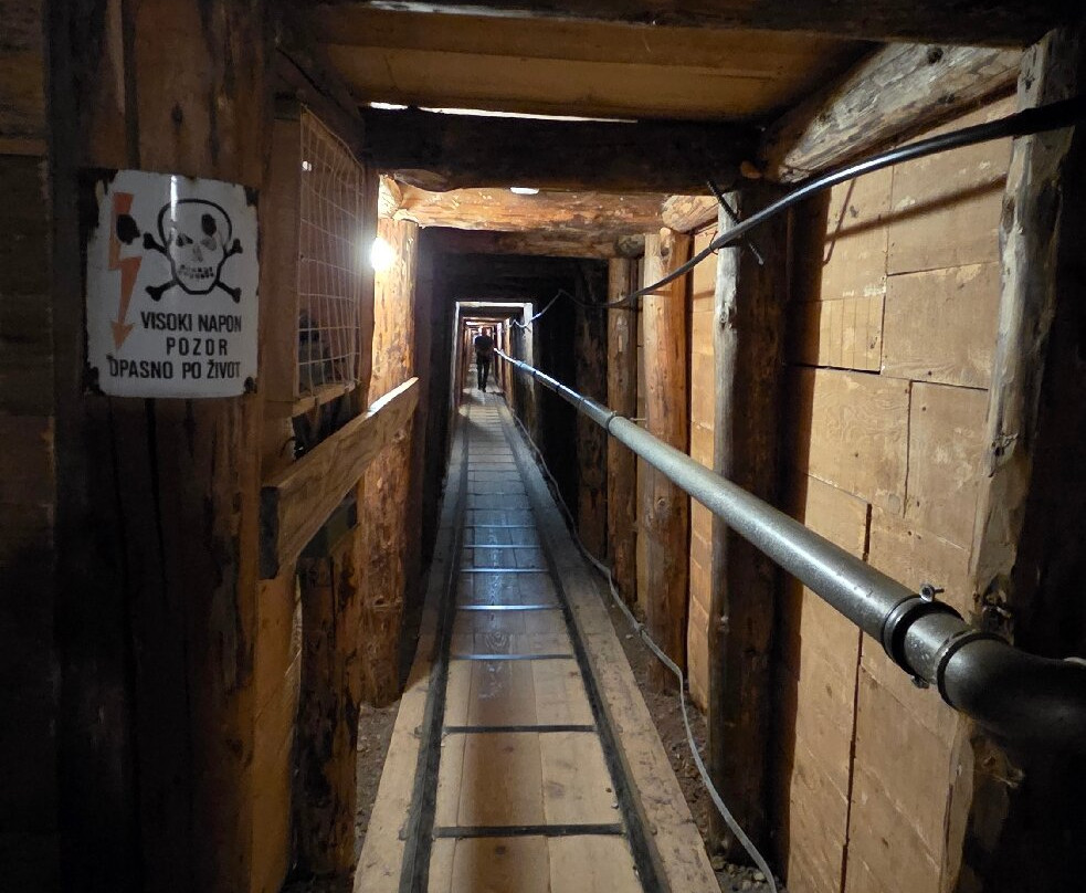 Sarajevo War Tunnel-萨拉热窝必去景点