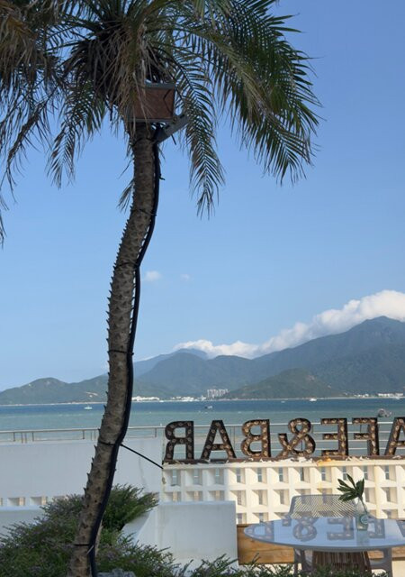SANHI Seaside Restaurant & Bar