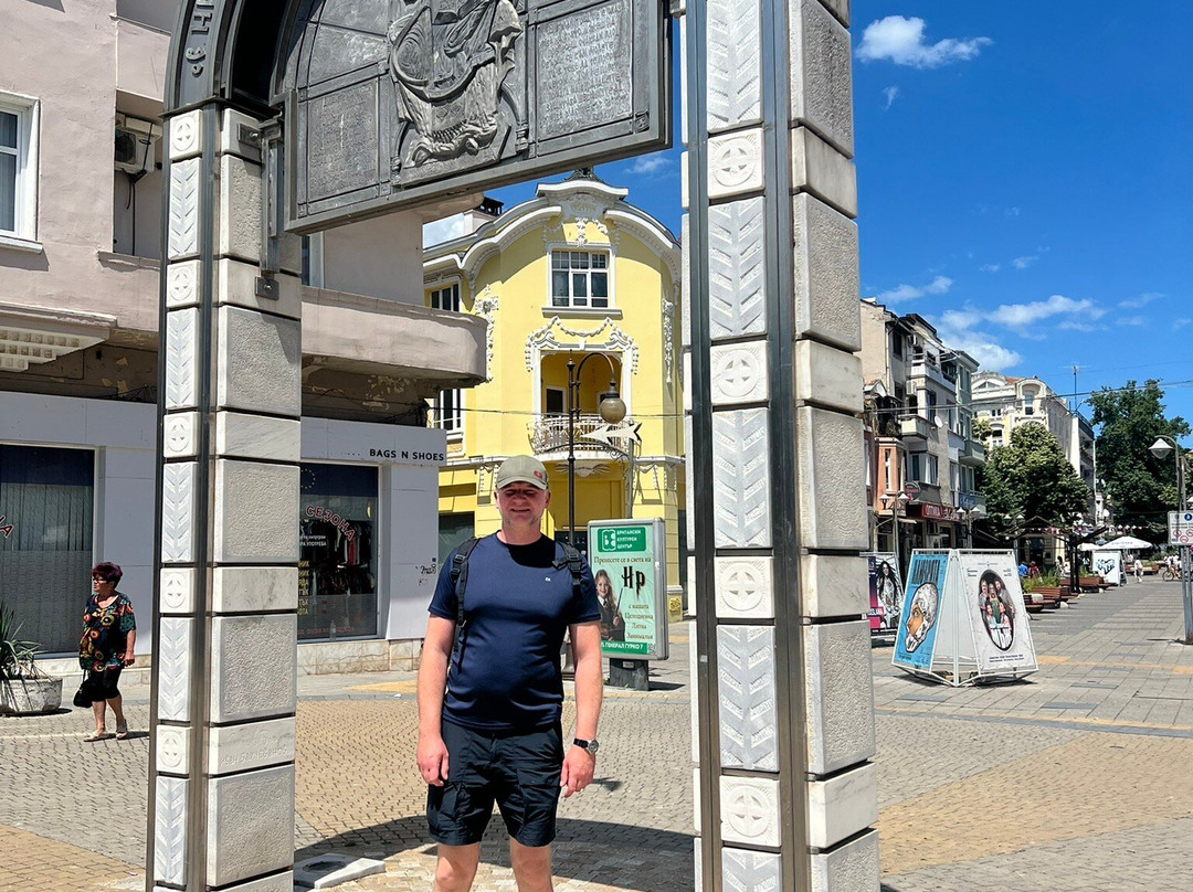 Arch of St. Nicholas-布尔加斯必去景点