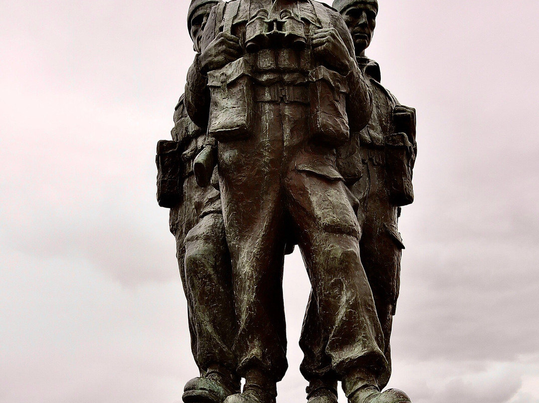 Commando Monument-史宾桥必去景点