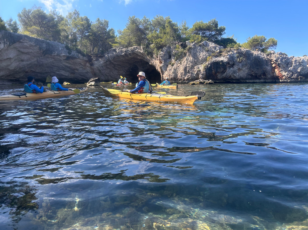 Sea Kayaking Kefalonia - Greece-阿尔戈斯托利翁必去景点