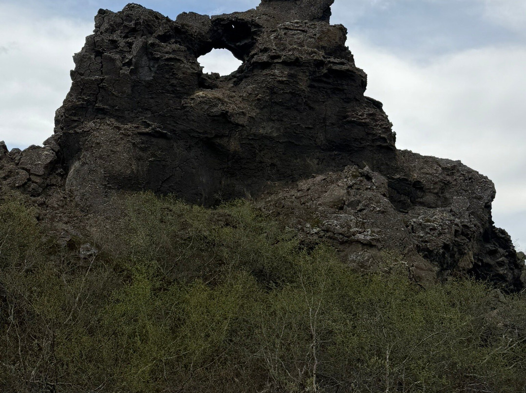 Dimmuborgir Lava Formations-米湖必去景点